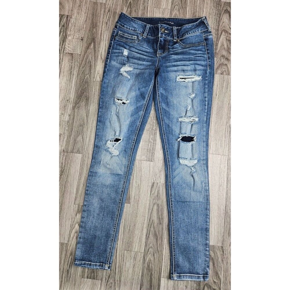 (3/$35) Maurices Women Size S-S Small-Short Distressed Skinny Denim Blue Jeans